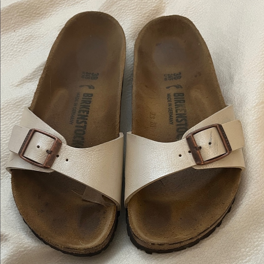 Birkenstock Cream Sandals with Buckle
